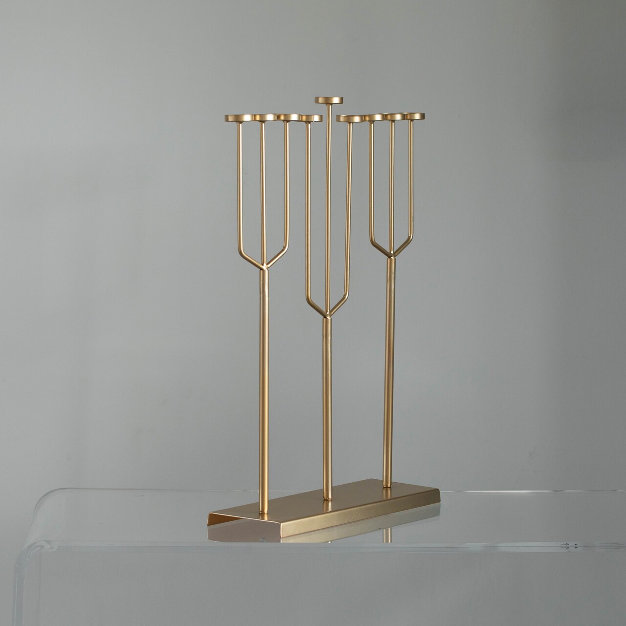 Modern Design Hanukkah Menorah Exceptional presentational piece, 9 Branch Tea Light Candle Holders